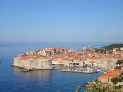 Aussicht auf die Altstadt von Dubrovnik photo