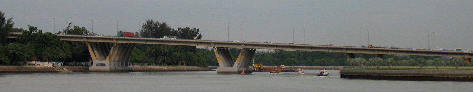 Benjamin Sheares Bridge over Marina Bay, Dec 05 photo