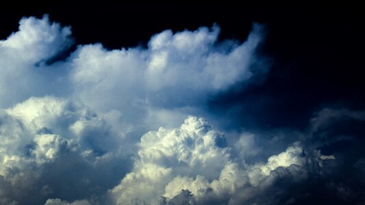 Nature dramatic cloudscape photo