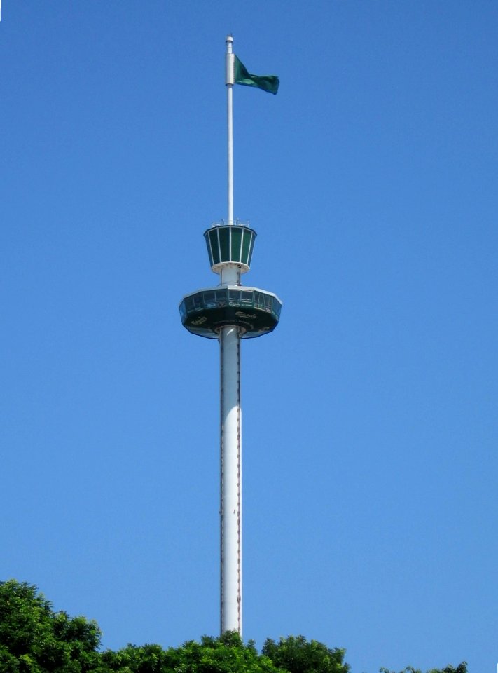 Carlsberg Sky Tower 2, Sentosa, Aug 06