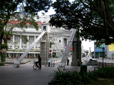 Cavenagh Bridge 2, Jan 06