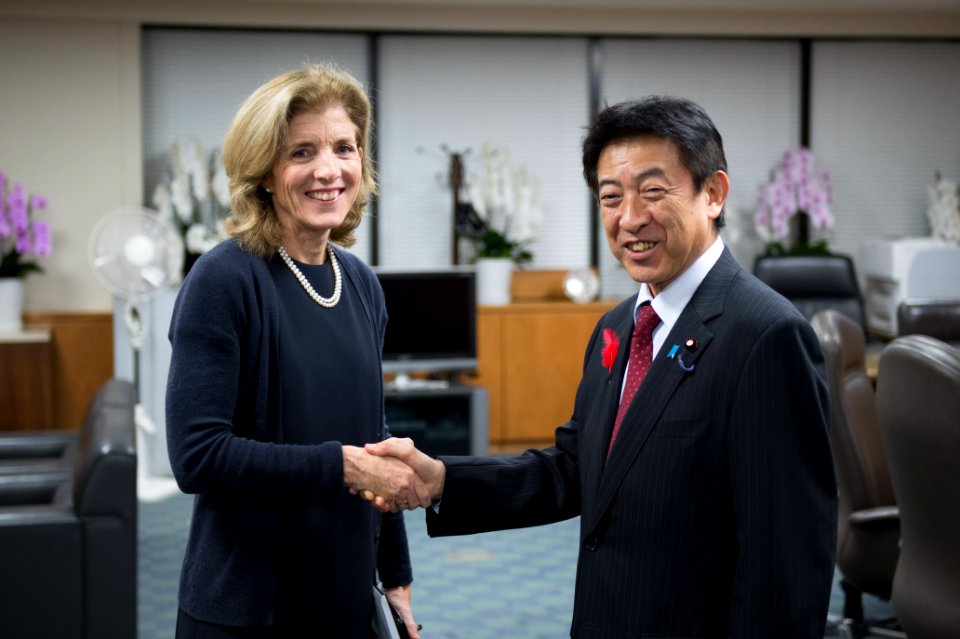 Ambassador Kennedy Meets Japan’s Health, Labor and Welfare Minister Shiozaki - Flickr - East Asia and Pacific Media Hub