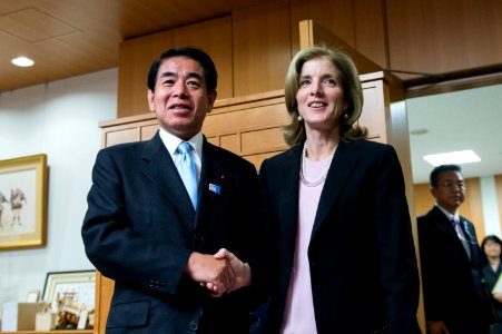 Ambassador Kennedy Meets Japan’s Education Minister Shimomura - Flickr - East Asia and Pacific Media Hub (2)