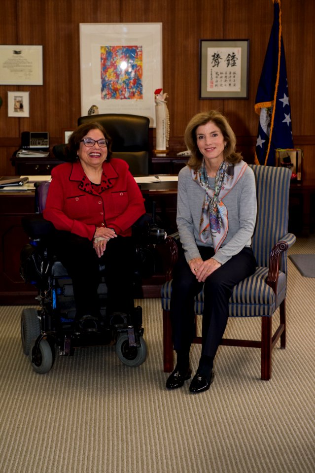 Ambassadors Kennedy Greets Sp. Advisor for Disability Rights Heumann in Tokyo - Flickr - East Asia and Pacific Media Hub