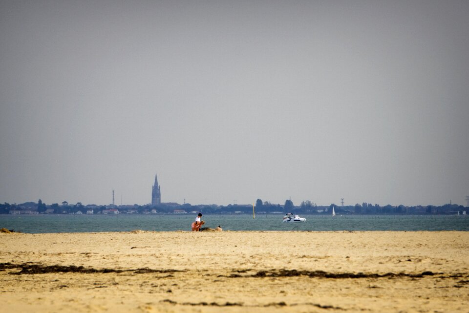 Ronce-les-bains late summer ocean