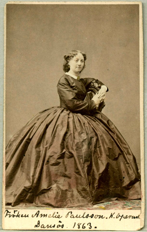 Amelie Paulsson, porträtt - SMV - H6 213