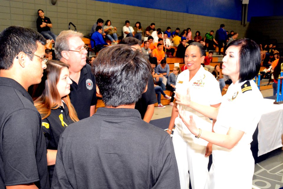 America's Navy hosts Annual SeaPerch Competition at HESTEC 2016 161007-N-ND850-765