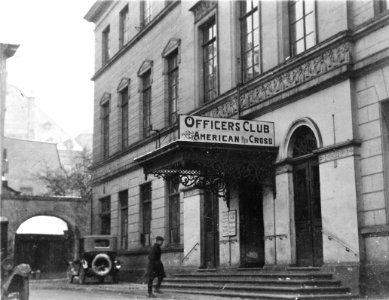 American Officers' club in Trier, Germany, in early 1919 (20804274)