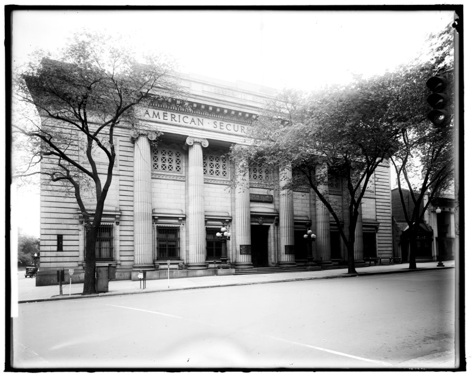 AMERICAN SECURITY AND TRUST EXTERIOR LCCN2016861544