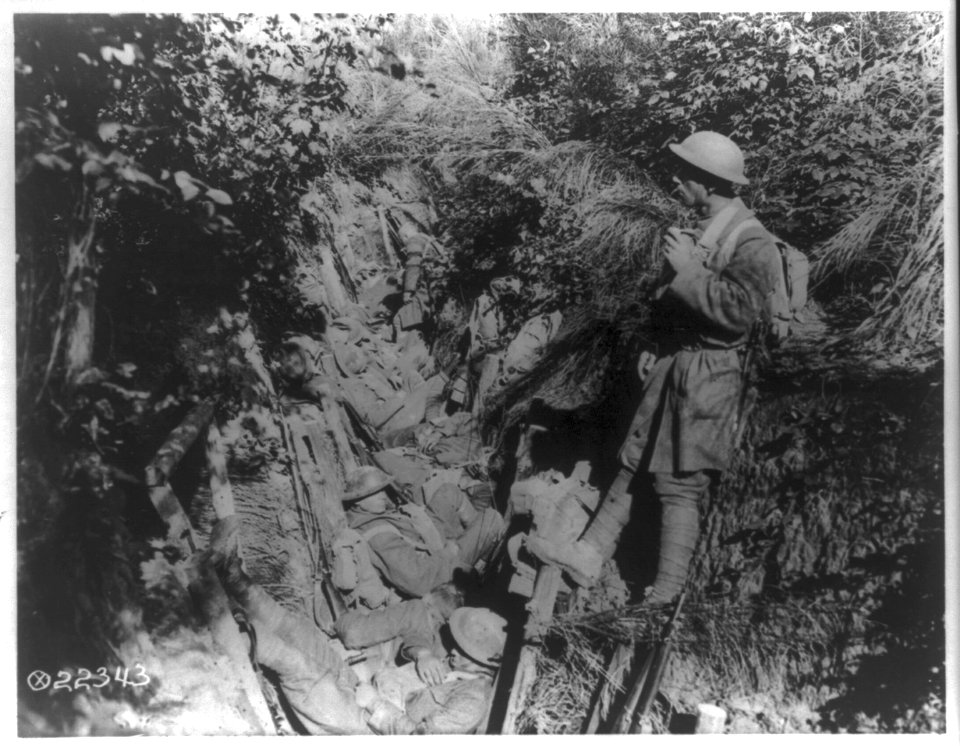 American soldiers in trenches, France, 1918- USASC -22343 (foliage atop trench) LCCN2007683017