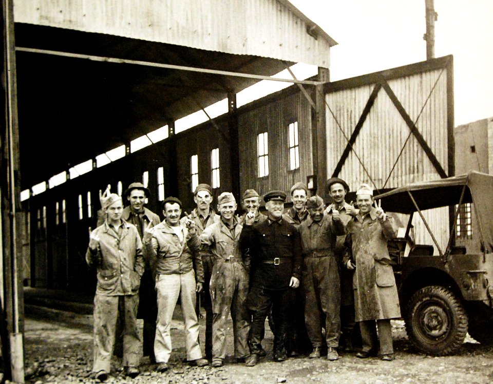 American truck mechanics in Iran during WWII (25106468496)