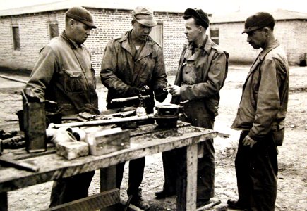 American troops in Iran 1943 (25041746861)