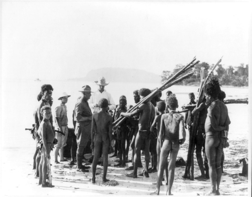 Americans and Big Numbers (on shore) LCCN2003663787
