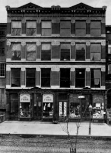 Amerikanischer Photograph um 1880 - West 14th Street (Zeno Fotografie)