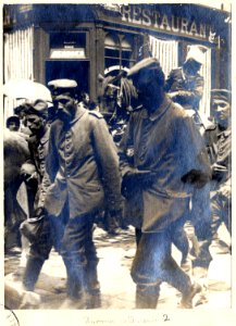 Amiens. 8.6.1915. Prisonniers allemands - Fonds Berthelé - 49Fi1874-2