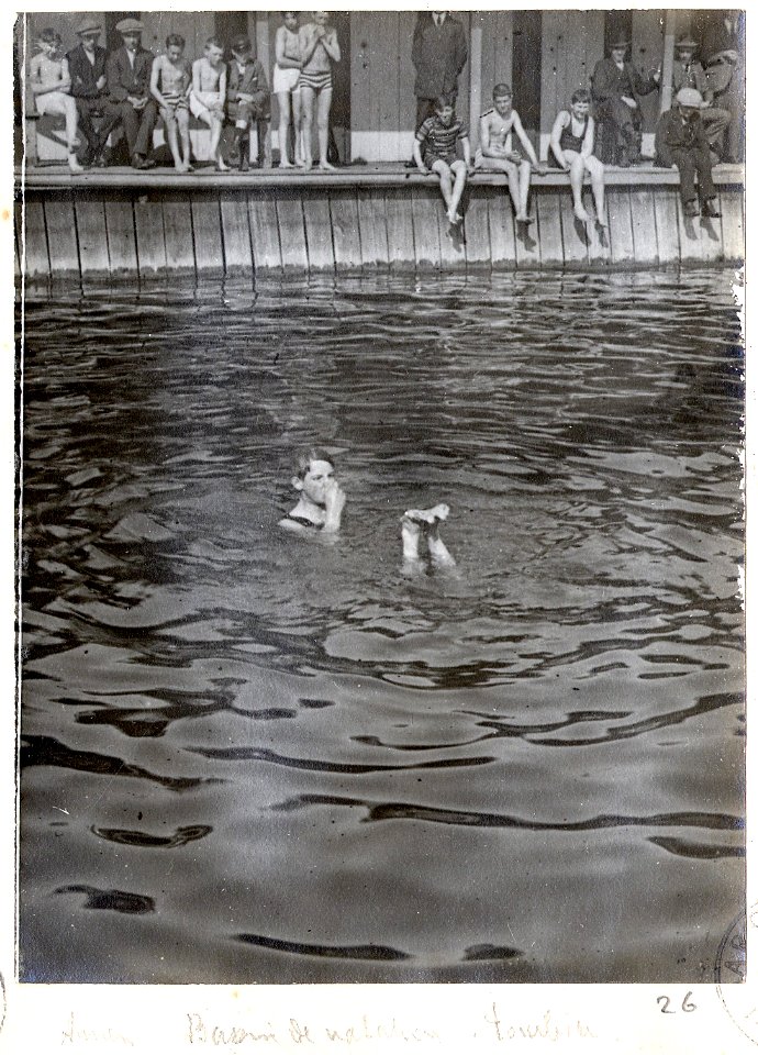 Amiens. 18-07-15. Bassin de natation. Tourbier - Fonds Berthelé - 49Fi1874-26