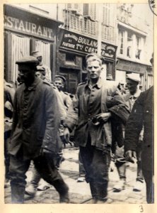 Amiens. 8.6.1915. Prisonniers allemands - Fonds Berthelé - 49Fi1874-3