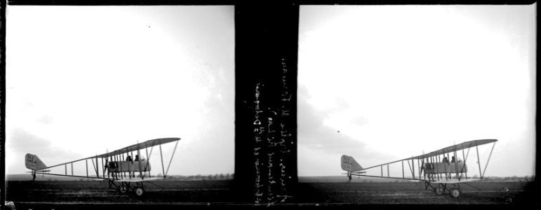 Amiens. Biplan M. Farman Lieutenant Richard - Fonds Berthelé - 49Fi272
