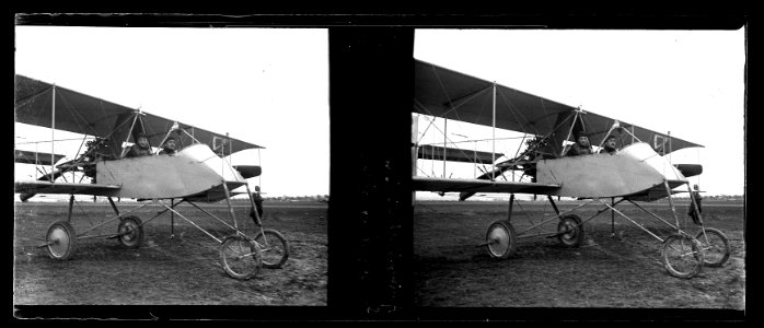 Amiens. Biplan Voisin. Sauzay et Roussillon - Fonds Berthelé - 49Fi158