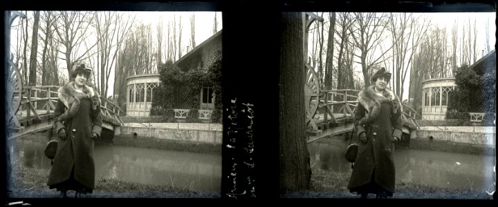 Amiens. La Hotoie. Mme L. Laurençôt - Fonds Berthelé - 49Fi182