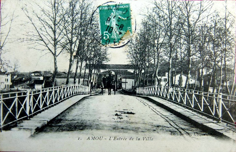 Amou (Landes) - Entrée de la ville 2