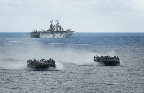 Amphibious assault, RIMPAC 2014 140729-N-GO855-162