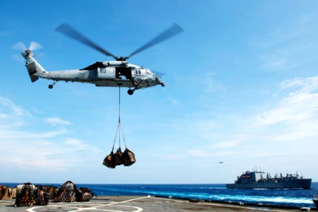 Amphibious Landing Exercise 2015 141006-N-UD469-147