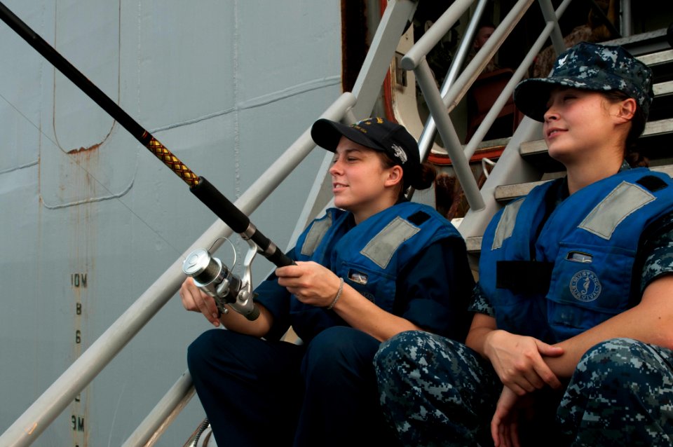 Amphibious-Southern Partnership Station 2010 100801-N-LL432-016