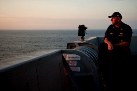 Amphibious-Southern Partnership Station 2010. 100729-N-LL432-072