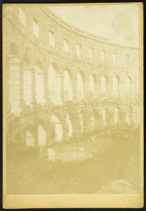 Amphithéâtre de Pula - J-A Brutails - Université Bordeaux Montaigne - 1869