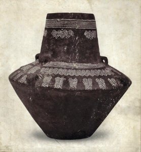 Amphora aus einem Grabe des Kleinen Silberberges bei Magdeburg