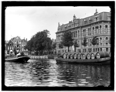 Amstel 1, Zwanenburgwal, 1890 (max res)