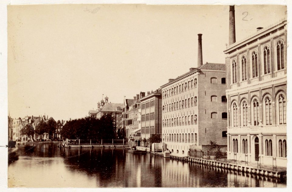 Amstel 3 t-m 21 (vlnr.)