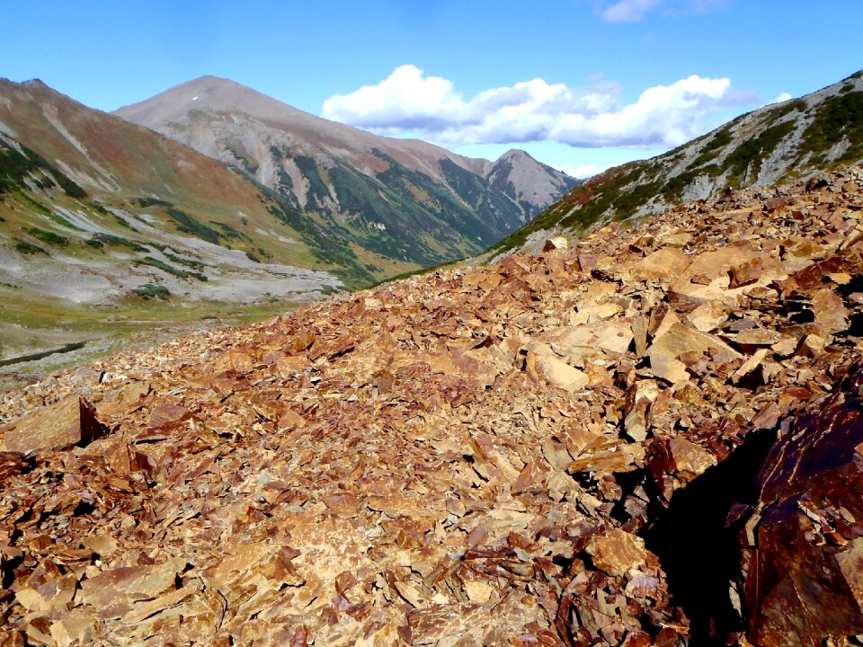 Mountain valley valley creek