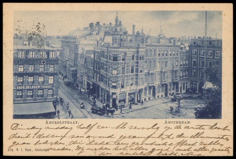 Amstelstraat hoek Rembrandtplein. Uitgave N.J. Boon, Amsterdam, Afb PBKD00252000008