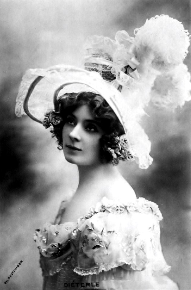 Amélie Diéterle (1871-1941) (A105)