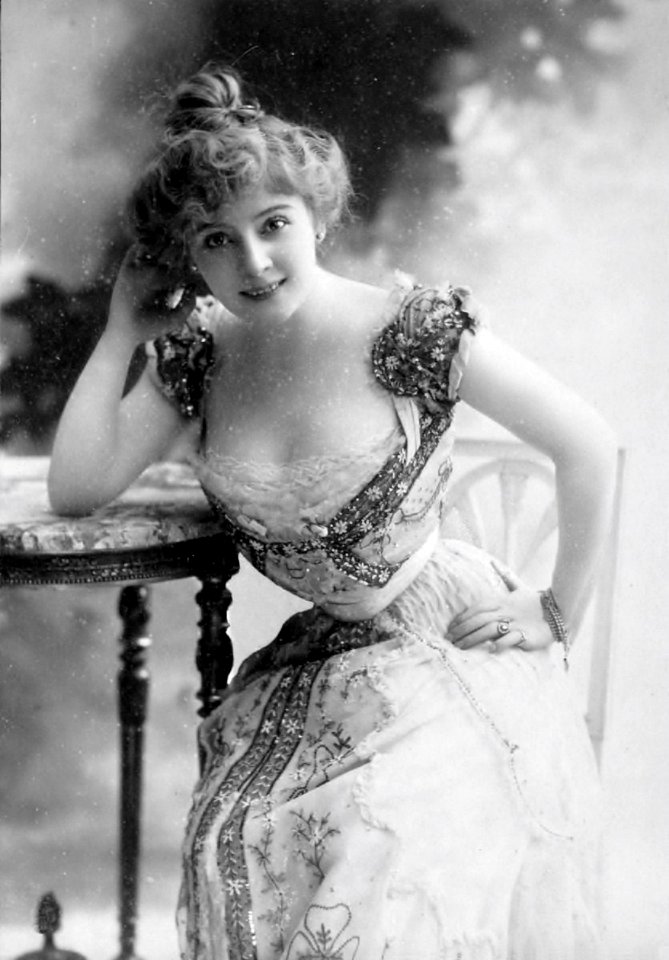 Amélie Diéterle (1871-1941) (A55)