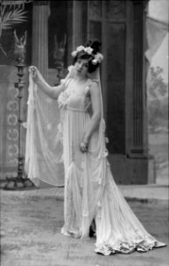 Amélie Diéterle (1871-1941) (B)