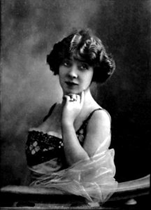 Amélie Diéterle (1871-1941) (Z)