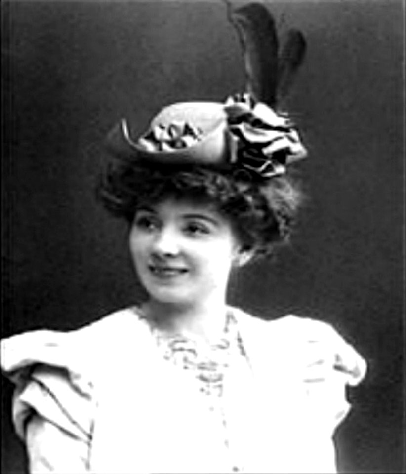Amélie Diéterle (1871-1941) Atelier Nadar (A)