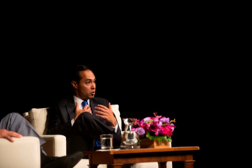 An Evening with Julián Castro (21286649322)