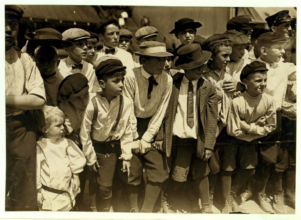 An Exciting Moment. Newsboys' Picnic, Cincinnati. LOC cph.3c16435