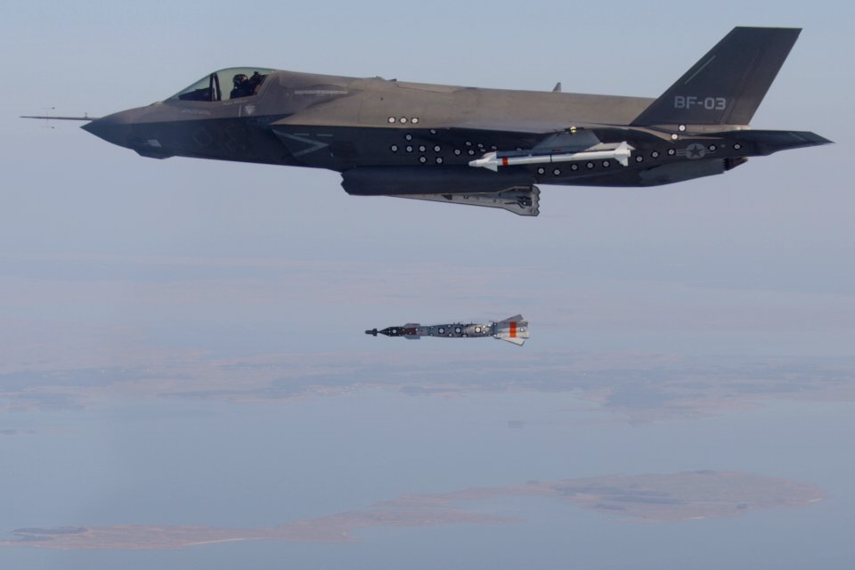 An F-35B test dropping a bomb. (8249001141)