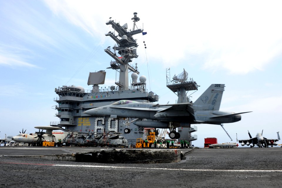 An F-A-18C lands aboard USS Dwight D. Eisenhower. (8579434491)