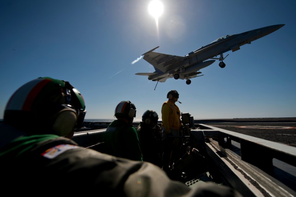 An F-A-18C lands aboard USS Carl Vinson. (8475346595)
