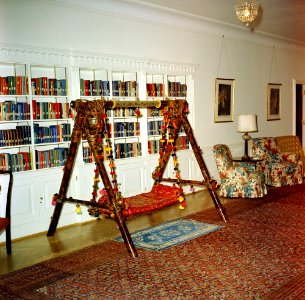 An Indian swing gifted to First Lady Jacqueline Kennedy 3)