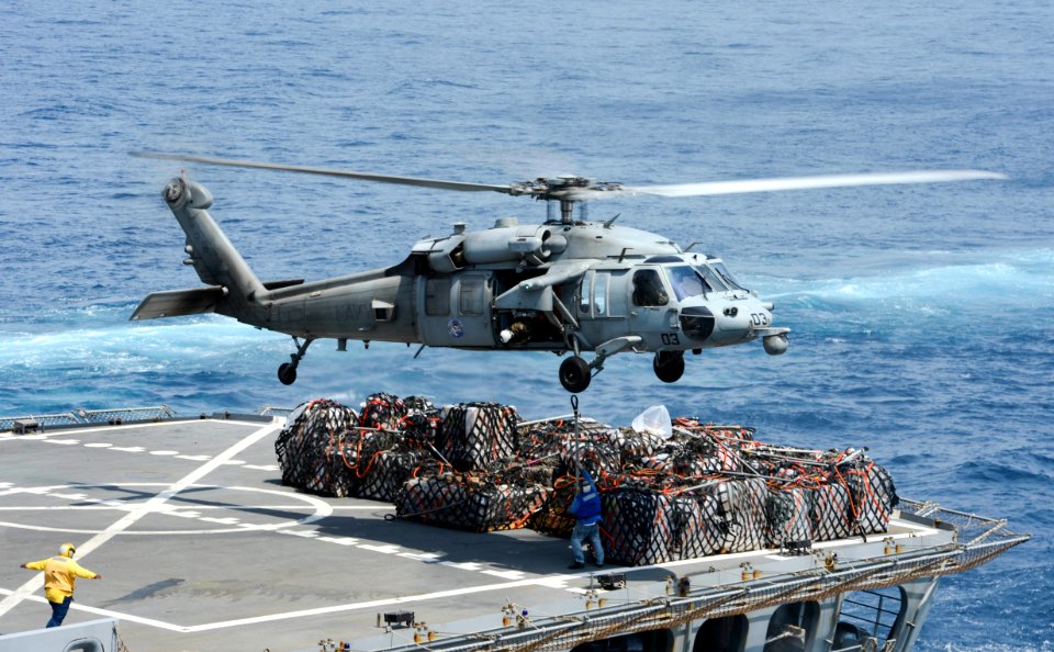 An MH-60S picks up cargo from USNS Rappahannock. (8498337144)