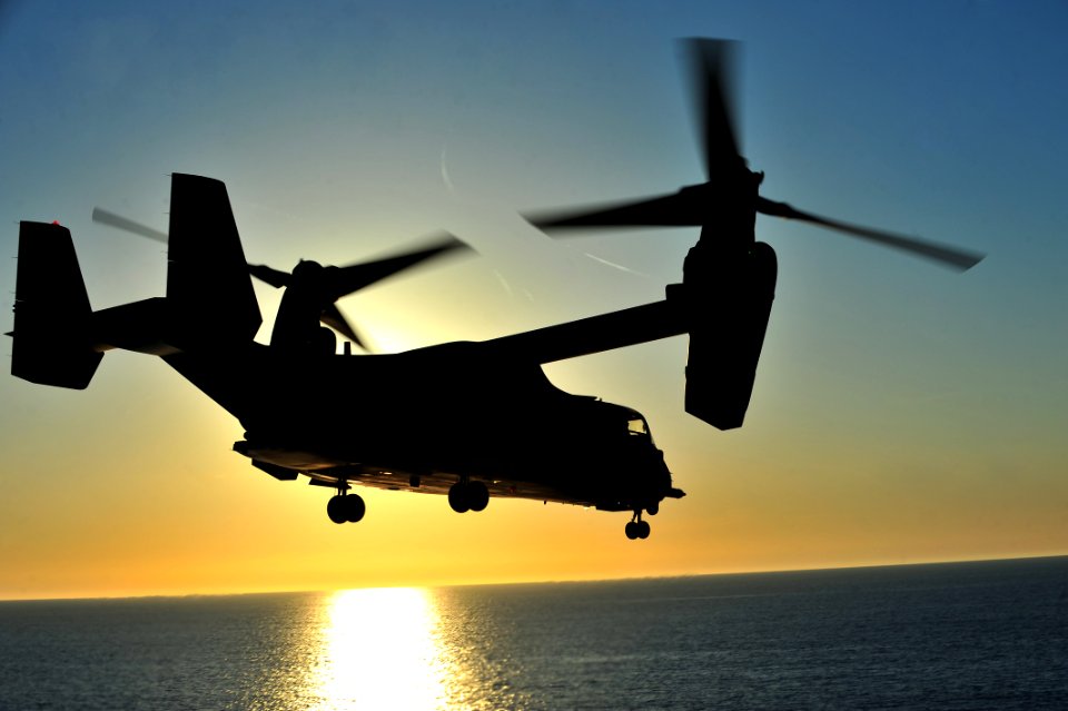 An MV-22 takes off from USS Carl Vinson. (8497230423)