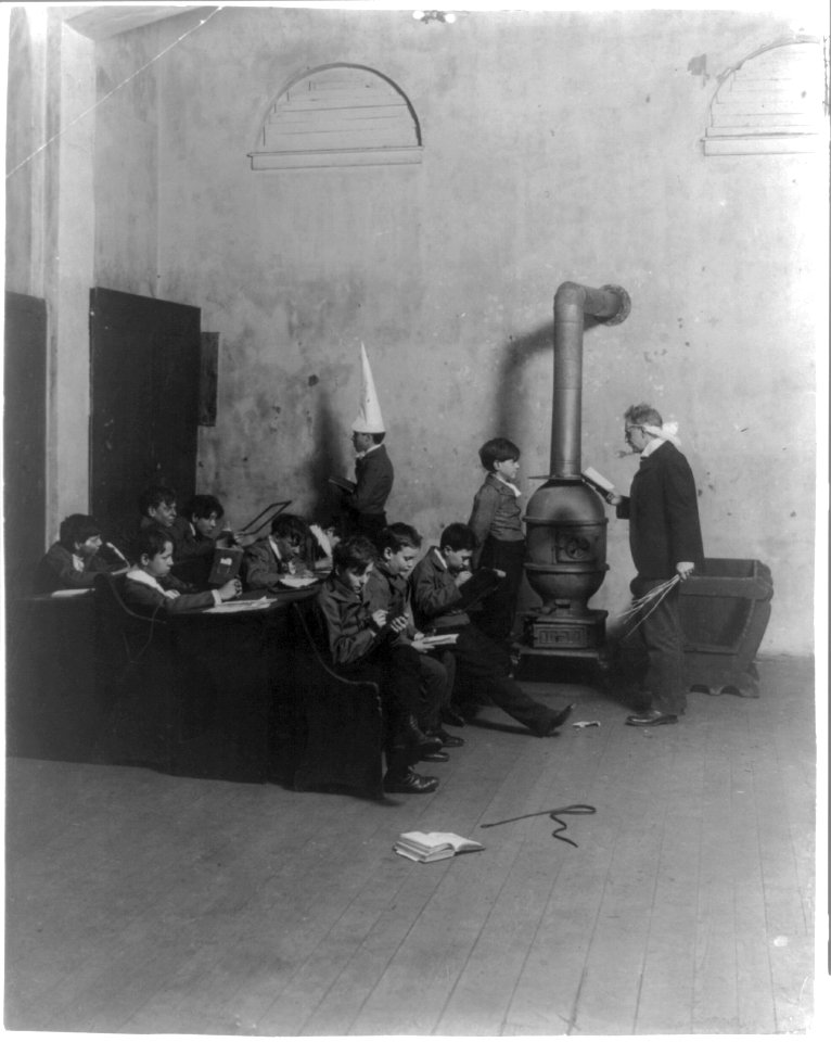 An old fashioned boys' school, 1905 LCCN2012649636