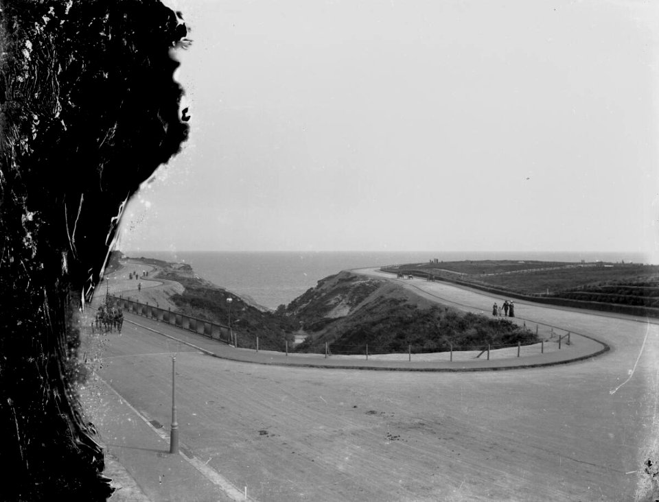 An unidentified Coastal Scene (4641635)